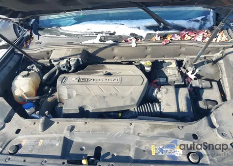 2019 Lincoln Nautilus Reserve z USA, uszkodzony, nr VIN 2LMPJ8LP3KBL34964